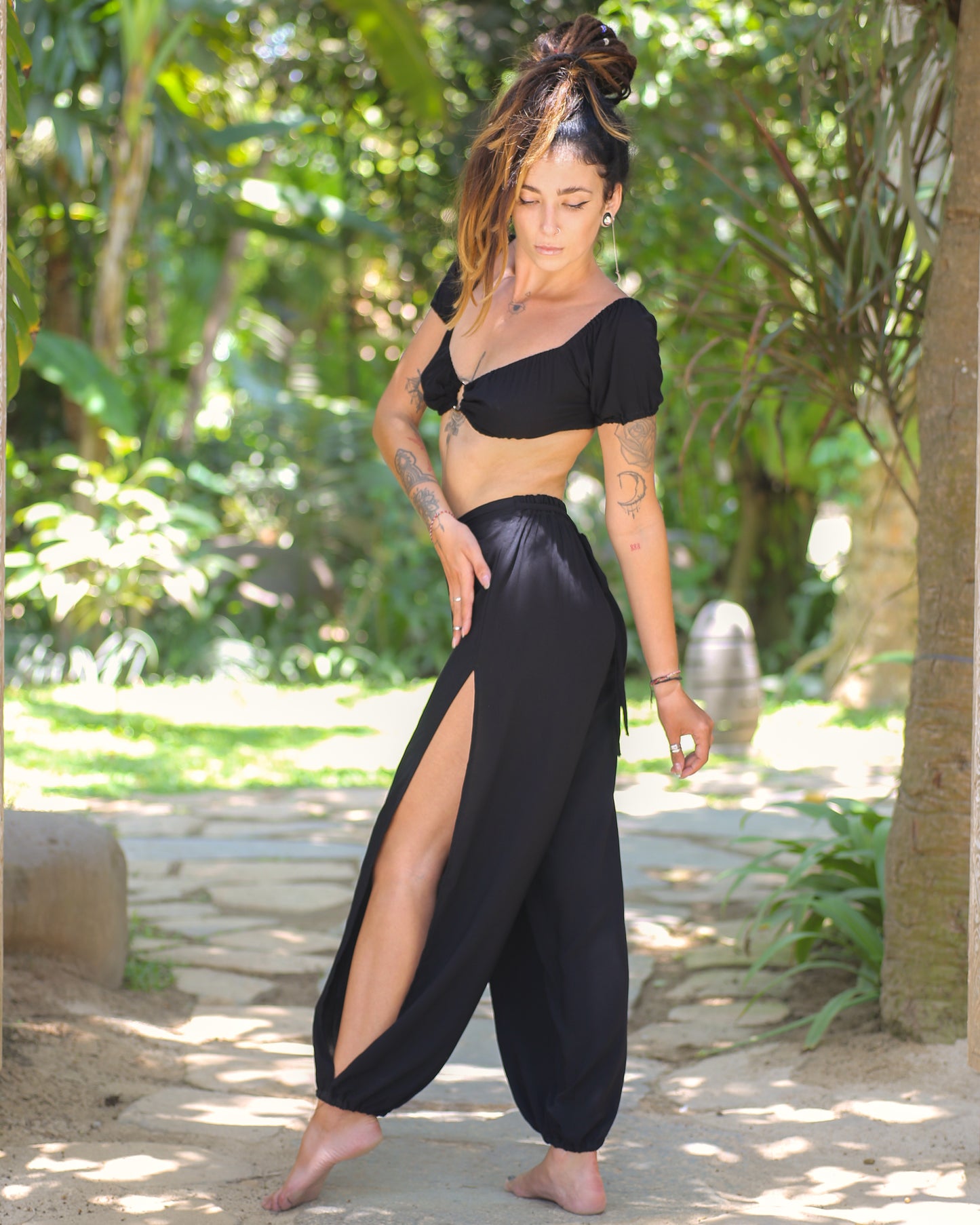 Jasmine Ring Top & Ring Split Pants Set (Black)