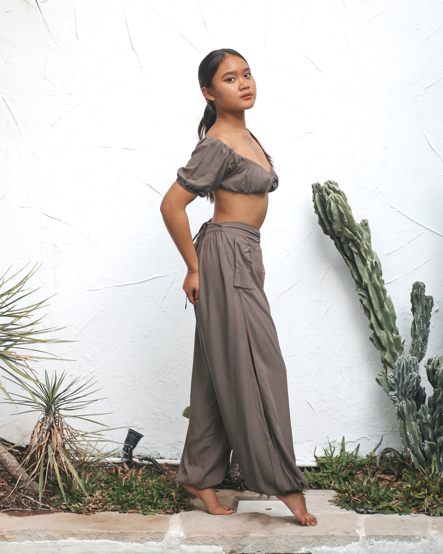 Jasmine Ring Top & Ring Split Pants Set